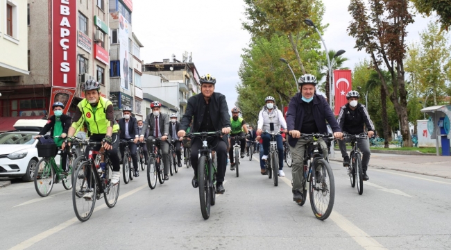 Otomobiller yerini pedallara bıraktı