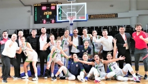 Rize Belediyesi Bayan Basketbol takımı çeyrek finalde