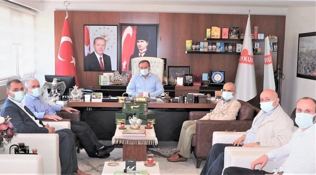 RİZE İRŞAD VAKFINDAN ÇAYKUR GENEL MÜDÜRÜ ALİME’E ZİYARET