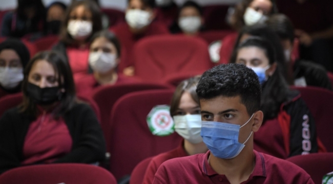 Başsavcı Korkmaz ve Başkan Kocaman'dan gençlere altın öğütler