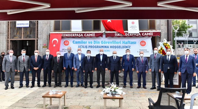 Camiler ve Din Görevlileri Haftası törenle başladı