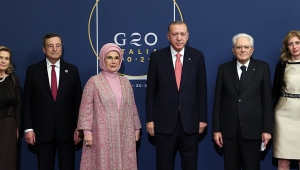 Cumhurbaşkanı Erdoğan, İtalya Cumhurbaşkanı Mattarella'nın G20 liderleri onuruna verdiği yemeğe katıldı