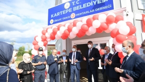 Kartepe Sivil Toplum Merkezi hizmete açıldı