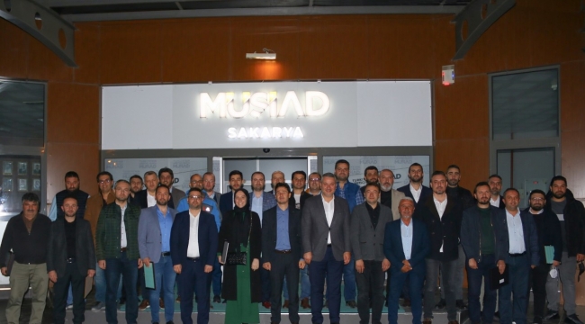 MÜSİAD üyeleriyle bir araya geldi