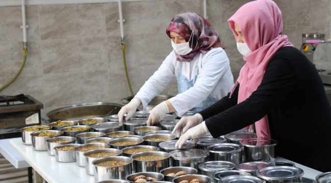 Safranbolu Belediyesi Aşevinden 40 Aileye Sıcak Yemek