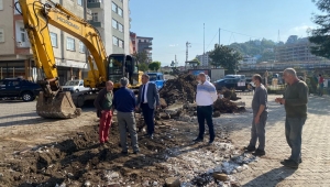 Ziya Okay İlkokulu'nda bahçe duvarı yenileniyor