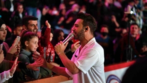 Ayçiçeği Vadisi’nde Emre Kaya ile muhteşem final