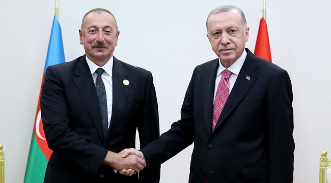 Cumhurbaşkanı Erdoğan, Azerbaycan Cumhurbaşkanı Aliyev ile bir araya geldi