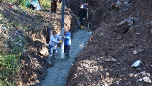 Horoz Deresi’ne 800 Metre Kanalizasyon Hattı Yapılıyor