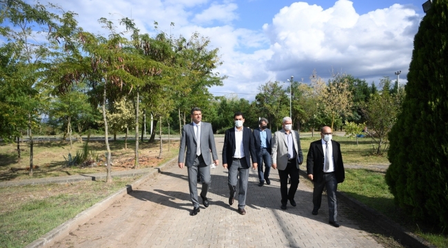 KOCAMAN ARSLANBEY MYO’DA GENÇLERLE BULUŞTU