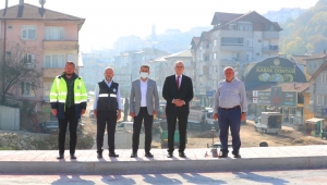 “Sakarya Köprülü Kavşağı’nı bu hafta iki yönlü olarak trafiğe açacağız”