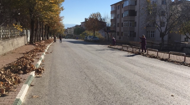 Temizlik işleri çalışmalara ara vermiyor
