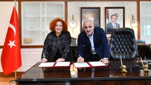 Trabzon Büyükşehir Belediyesi'nden Kızılay'a tam destek