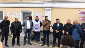 GMİS'ten grevdeki belediye işçilerine destek ziyareti