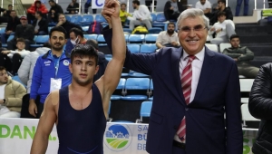 İlk tebrik Başkan Yüce’den