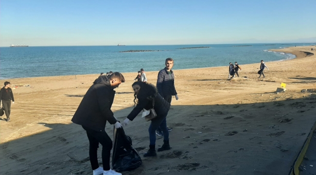 Karasulu gençler sahaya indi