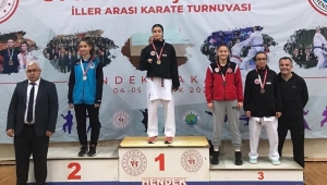 Karate Turnuvasında Büyükşehir’den 6 madalya