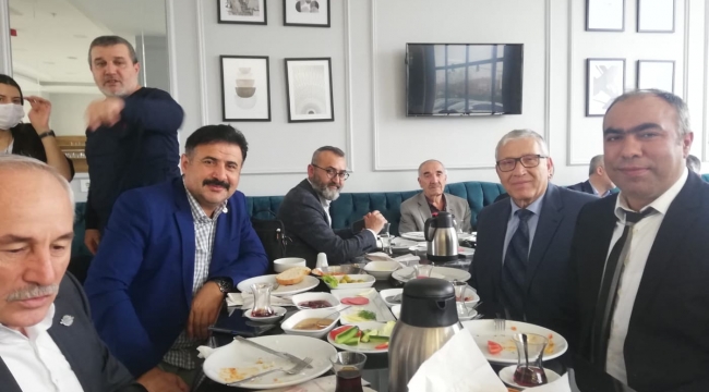 Sakarya Tokatlılar Derneği İlk Kahvaltı Organizasyonunu Yaptı