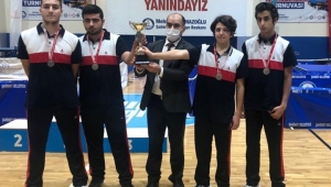 SANKO Okulları öğrencileri masa tenisinde il ikincisi oldu