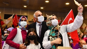 TRABZON BÜYÜKŞEHİR SOSYAL BELEDİYECİLİKTE FARK YARATIYOR