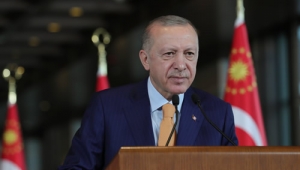 “Türkiye, gelişmiş ve gelişmekte olan ülkeler arasında en kapsamlı, en yeni, en modern kalkınma altyapısına sahip devlet olarak öne çıkmaktadır”