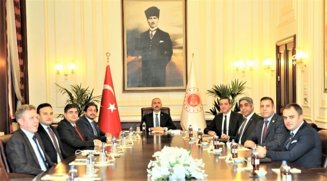 YENİ TBB BAŞKANI AV. SAĞKAN’DAN ADALET BAKANI GÜL’E ZİYARET