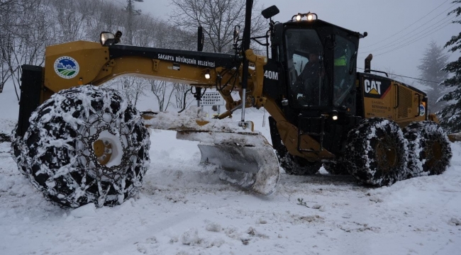 8 mahalle yolu ulaşıma açıldı