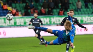  Çaykur Rizespor: 2 - Fraport TAV Antalyaspor: 1