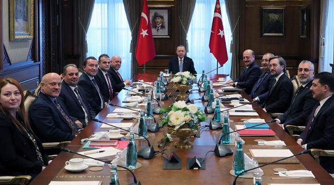 Cumhurbaşkanı Erdoğan, Bakan Bilgin ve Hak-İş heyetini kabul etti