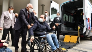 ENGELSİZ TAKSİ ENGELLERİ AŞIYOR 