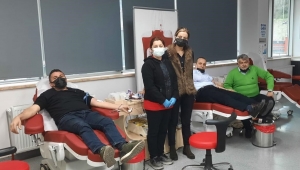 GAZETECİLER, GAZETECİLER GÜNÜNDE KAN VERDİ…