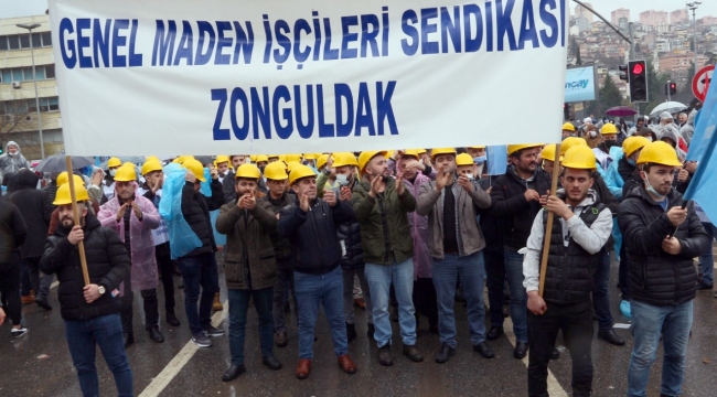 Madenci, metal işçisine destek verdi