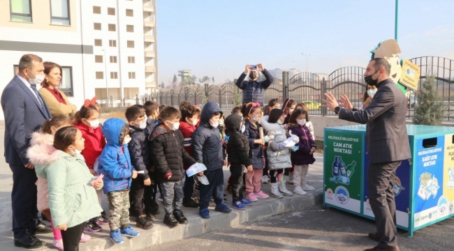 MELİKGAZİ BELEDİYESİ'NDEN ANAOKULLARDA SIFIR ATIK FARKINDALIĞI