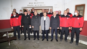 VALİ ÇEBER, BAŞKAN METİN, YILBAŞINDA GÖREV YAPAN; ZABITA,POLİS, JANDARMA VE İTFAİYEYİ ZİYARET ETTİ