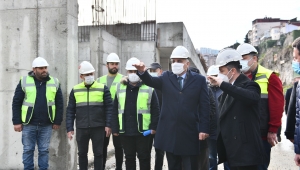 Zorluoğlu, Kadınlar Pazarı inşaatını inceledi