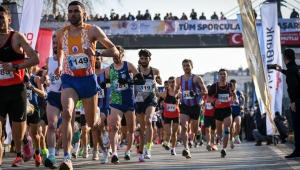42. Uluslararası Trabzon Yarı Maratonu koşuldu