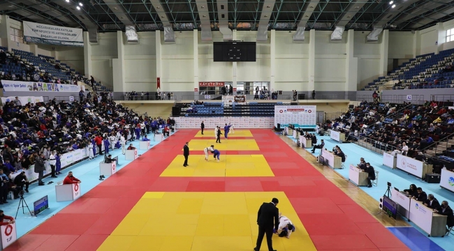 Büyükşehir Belediyesi Türkiye Karate Şampiyonası’na ev sahipliği yapacak