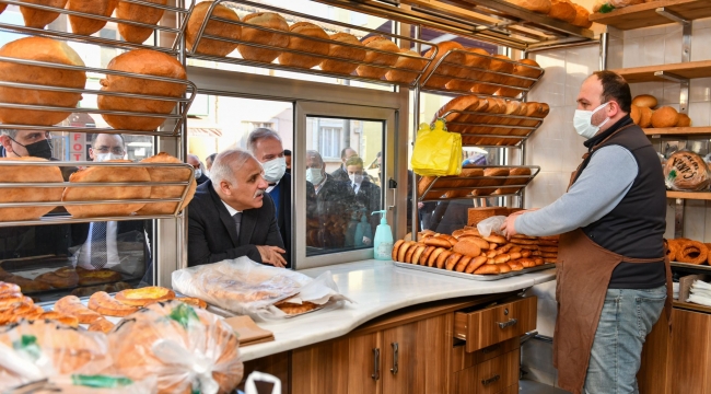Zorluoğlu ilçe ziyaretlerine devam etti