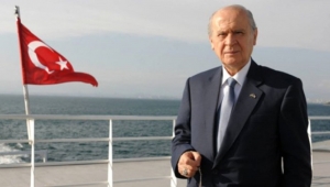 Bahçeli'den Avrupa Güreş Şampiyonası'nda derece elde eden millî sporculara tebrik