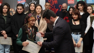 Gençler Arası Şiir Yarışması ‘‘Bir Şiir Bir Nefes’’