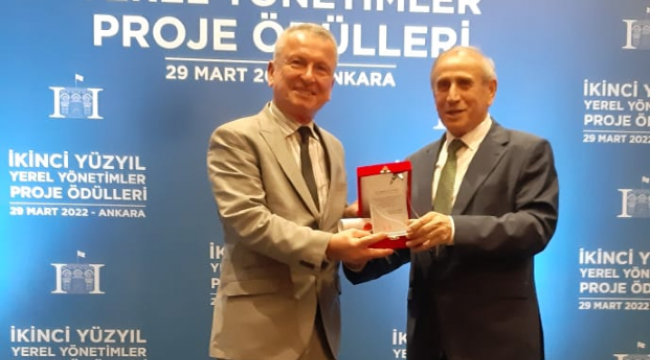 Kantarcı’ya bir ödül de 2. Yüzyıl Derneği'nden