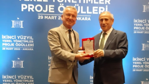 Kantarcı’ya bir ödül de 2. Yüzyıl Derneği'nden