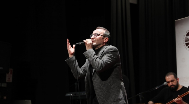Ömer Karaoğlu ezgileriyle yüreklere dokundu