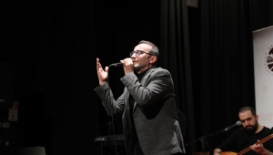 Ömer Karaoğlu ezgileriyle yüreklere dokundu