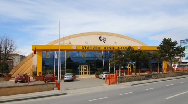 ADAPAZARI İLÇE SPOR DOLU DOLU