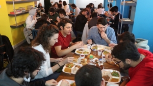 GENÇLİK MERKEZİ’NDE İFTAR GÜZELLİĞİ