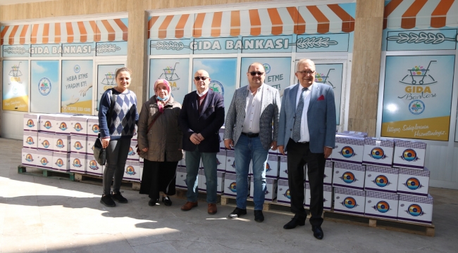 GURBETÇİLER, 150 GIDA KOLİSİ DESTEĞİNDE BULUNDU