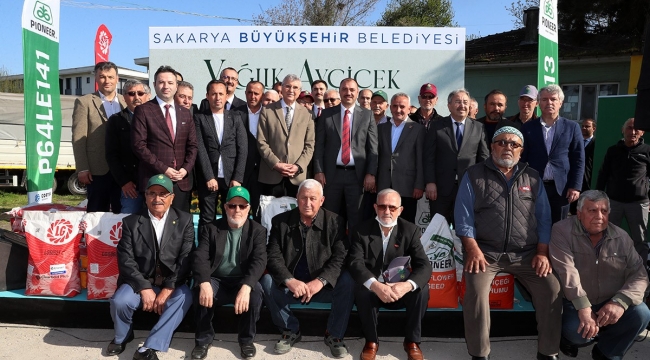 Üreticiye 10 bin 640 kilogram yağlık ayçiçeği tohumu desteği