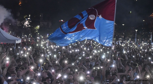 TRABZONSPOR SÜPER KUPAYI ALDI  FESTİVAL COŞKUSU İKİYE KATLANDI  