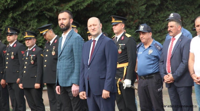 FERİZLİ’DE 30 AĞUSTOS ZAFER BAYRAMI TÖRENLE KUTLANDI 